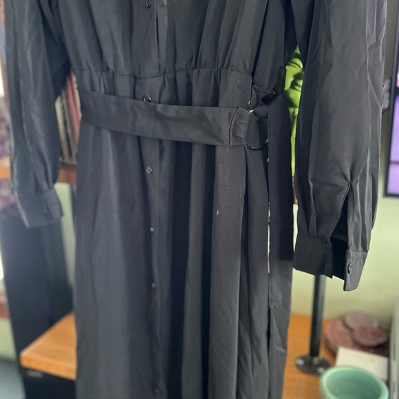 NWOT: Black Shirt Dress with Removable Belt - Picture 2 of 2